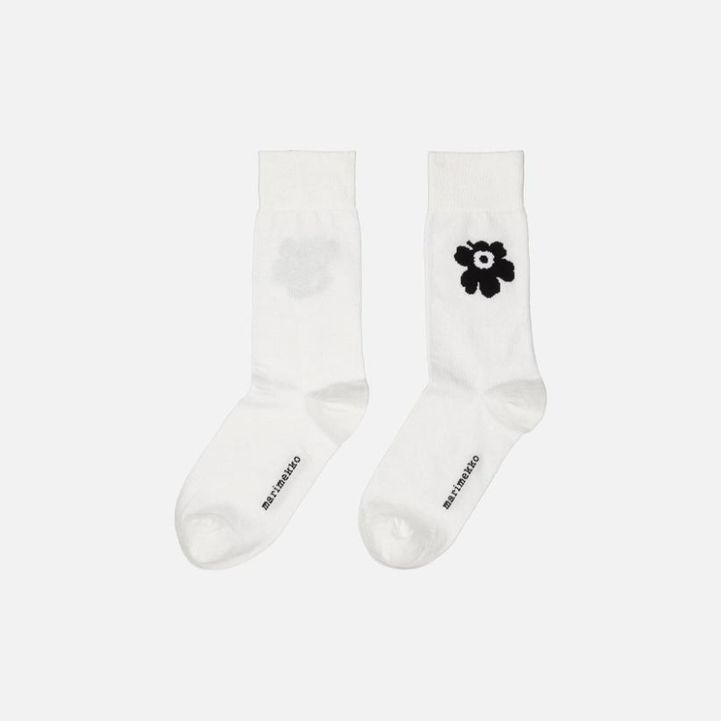 Socken "Kasvaa Unikko One"