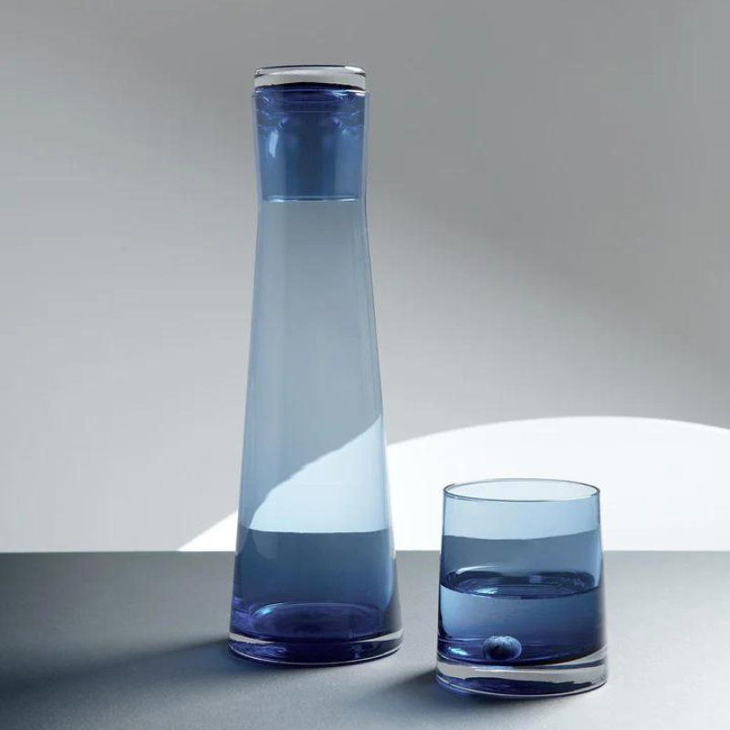 Glaskaraffe Lina von ASA Selection aus klarem Glas, stilvolles Design für Getränke wie Wasser, Saft oder Wein in blau