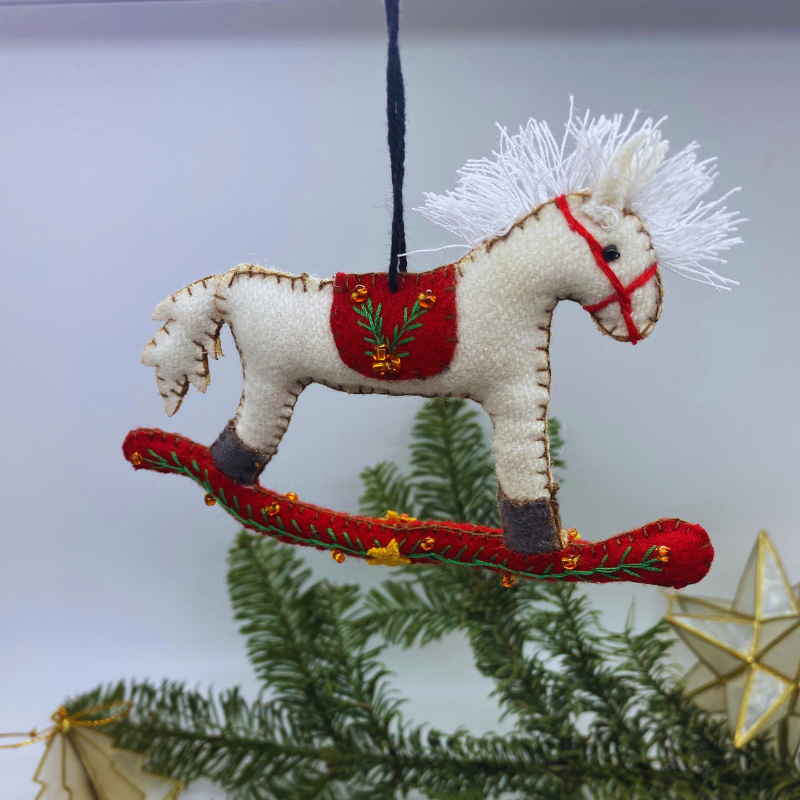 Filz-Weihnachtsanhänger "Schaukelpferd"