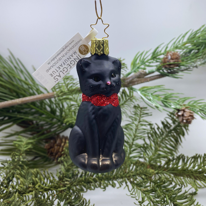 Schwarzes Schmusekätzchen Weihnachtsanhänger