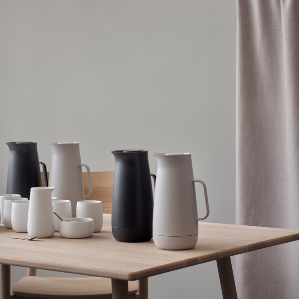 Stelton Isolierkanne Foster