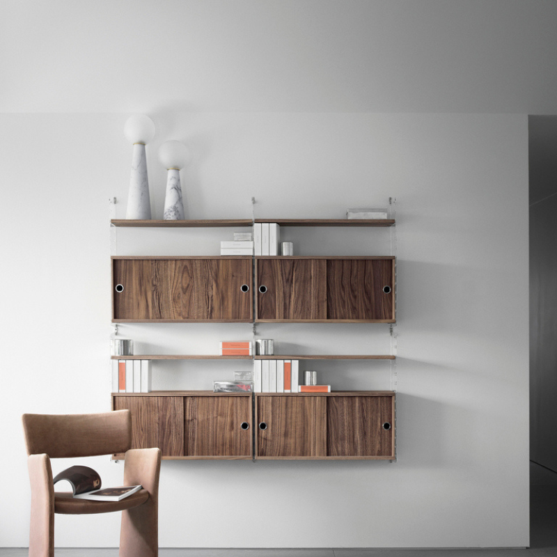 String Furniture Wohnzimmerregal für Bücher, Vasen und andere Deko