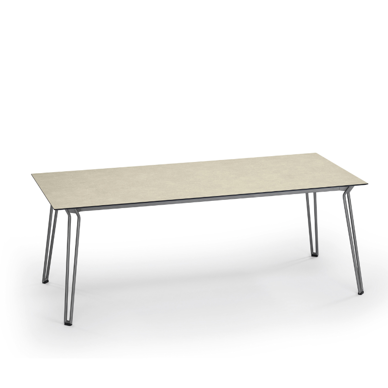 Tisch für den In & Outdoor-Bereich "Slope" 200x90 cm